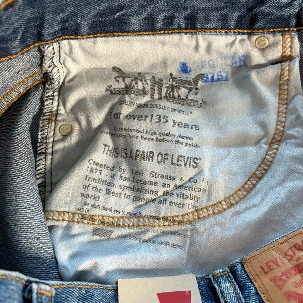 Levi’s 550 Relaxed Fit Jeans Men’s 38x34 Medium Wash Straight Leg Denim